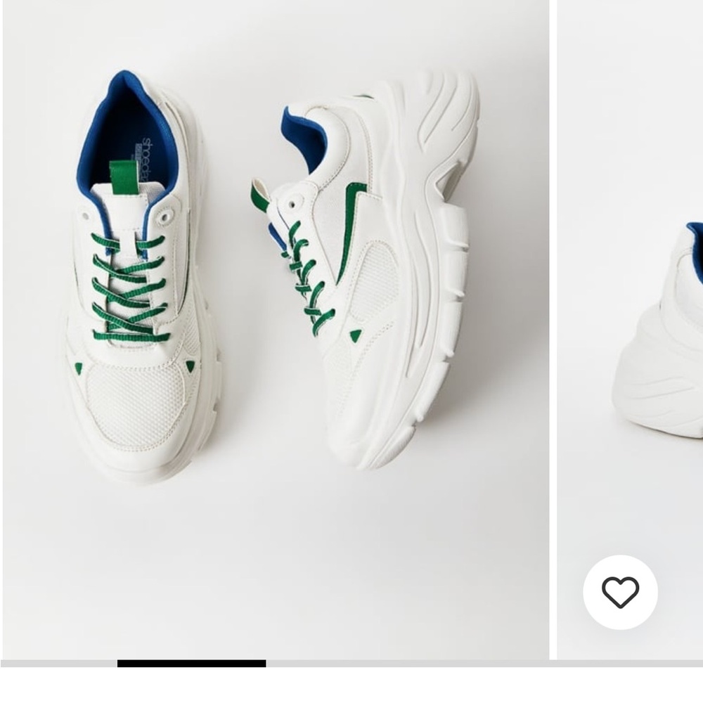 Chunky sneakers